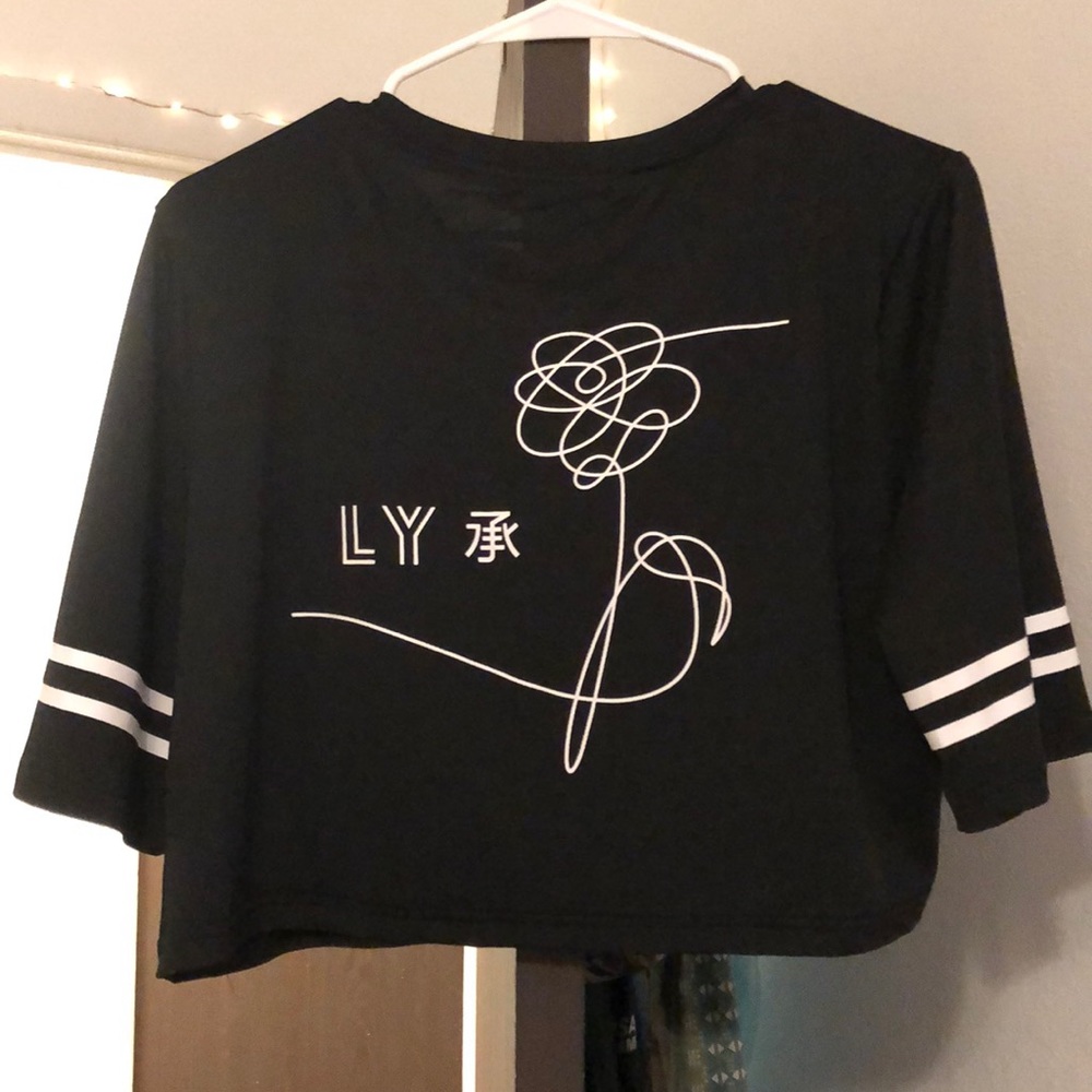 Shirt - Picture 2 of 2